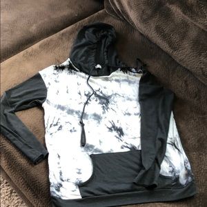Hooded t-shirt